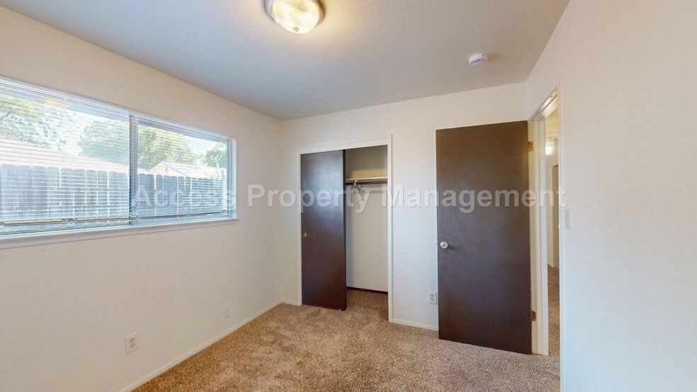 Building Photo - 1516 Floyd Ave