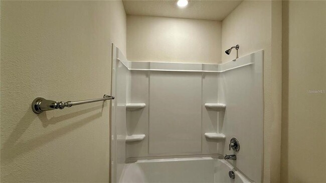 Building Photo - 3314 Pine Lily Ave