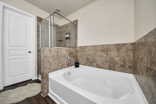 Building Photo - 15806 Winter Cypress Wy