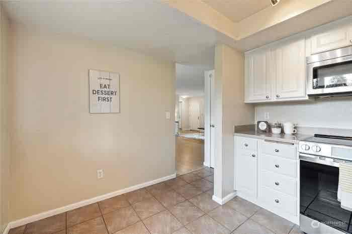 Building Photo - 33240 37th Pl SW