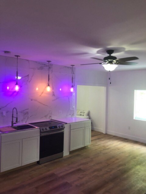 Building Photo - 4632 129th Ave N