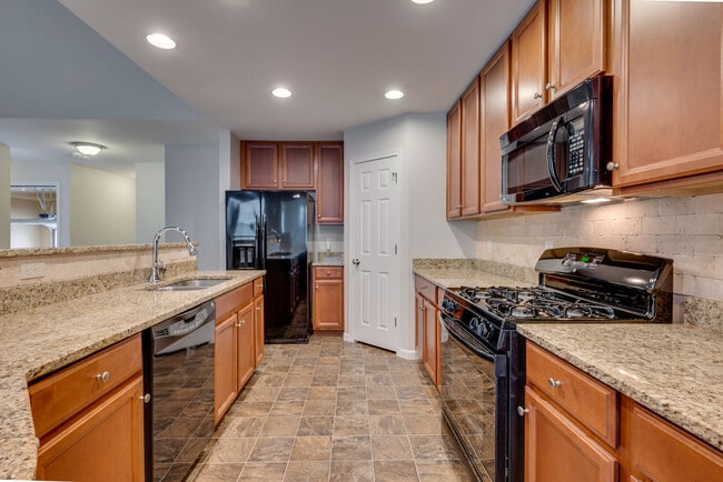 Building Photo - 2609 Jordan Ridge Dr