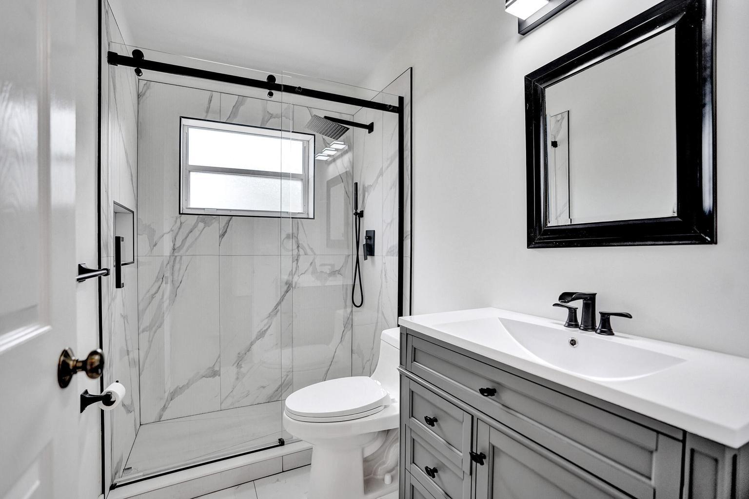 Building Photo - 6817 Barnwell Dr