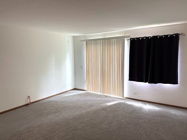 Building Photo - 2928 Kentshire Cir