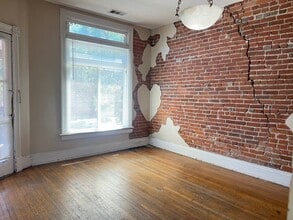 Building Photo - 2261 High St
