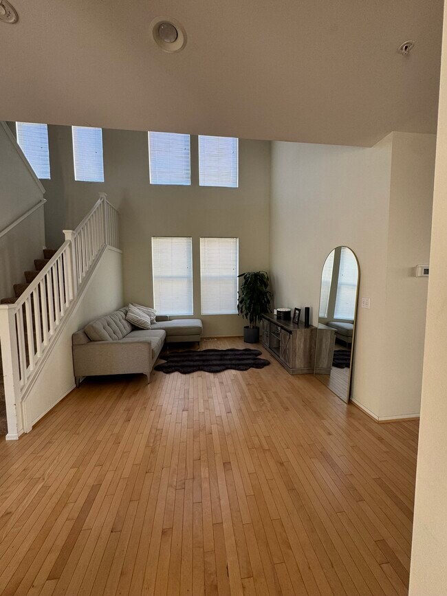 Building Photo - 21915 46th Pl S