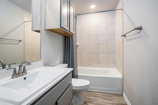 Building Photo - 12611 Taymouth Manor Dr