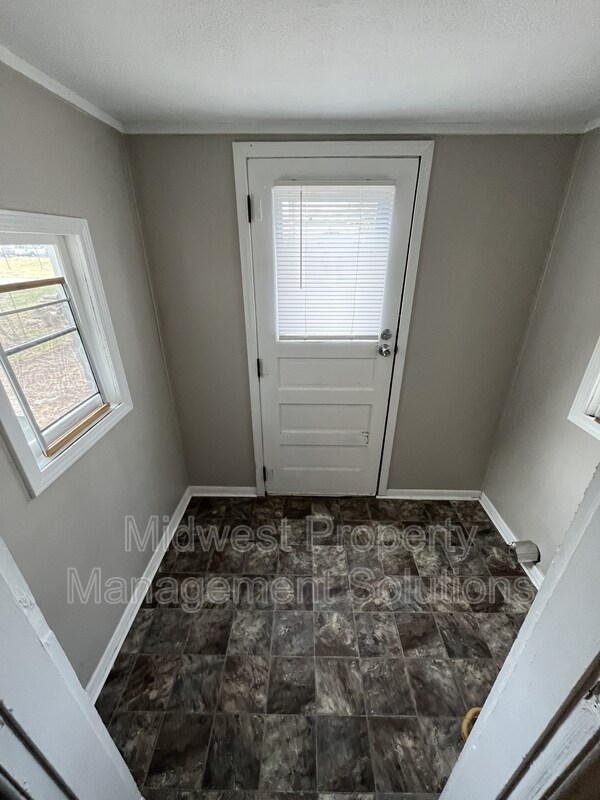 Building Photo - 4025 Brown St