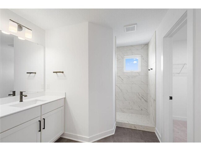 Building Photo - 11851 35th St N