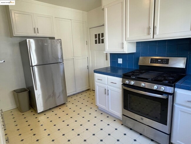 Building Photo - 741 Haddon Pl