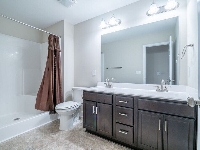 Building Photo - 355 S Stingray Ln