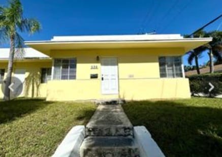 Building Photo - 545 27th St