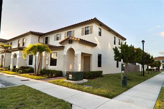 Building Photo - 11719 SW 246 Terrace