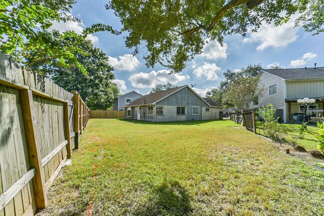 Building Photo - 12502 Miriam Ln