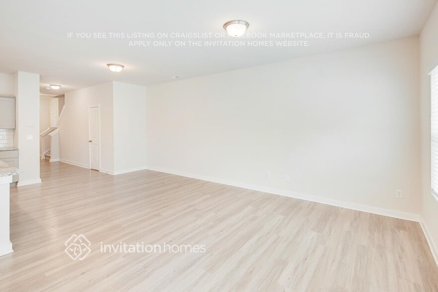 Building Photo - 3019 Ayana Dr