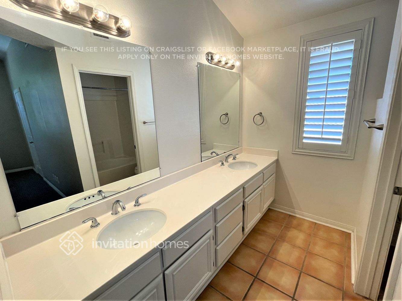 Building Photo - 39907 Wild Canary Ln