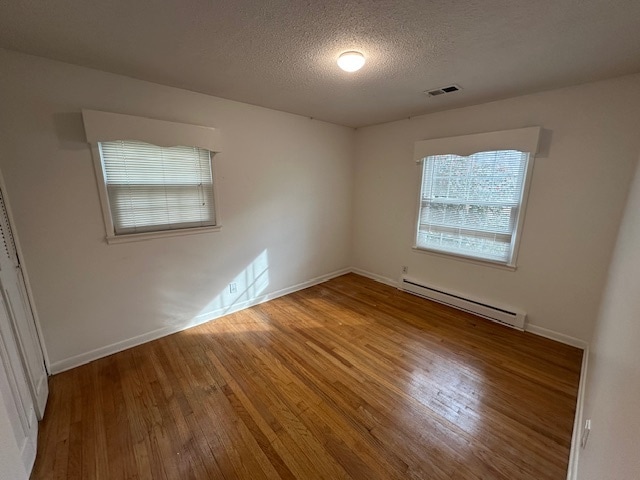 Building Photo - 1602 Brewster Dr