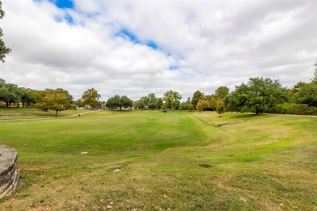 Building Photo - 14202 Sussman Ct