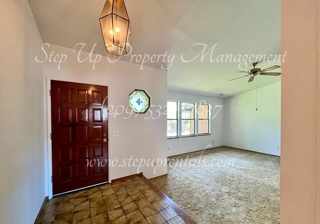 Building Photo - Cozy All Electric, 3 Bed 2 Bath Home in Phoenix Lake Estates!