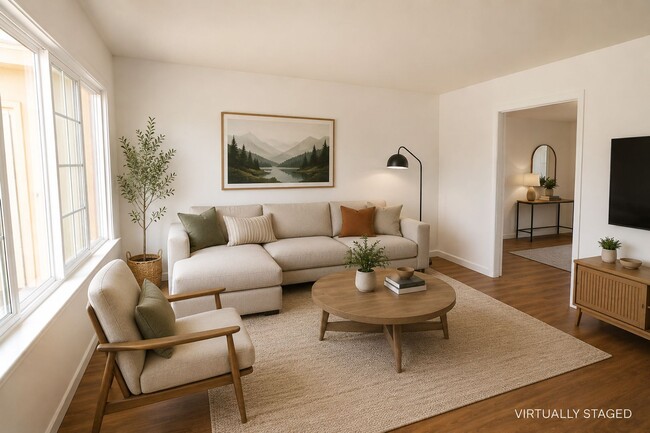 Building Photo - Spacious Student Rental Near Campus – HUGE DISCOUNT + ONE MONTH FREE!