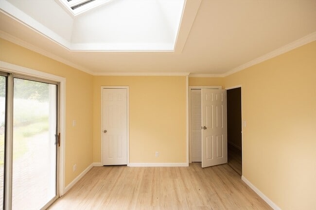 Building Photo - 26 Steven Rd