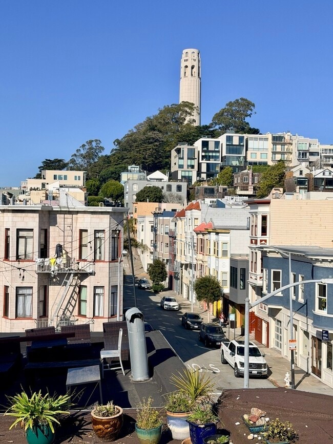 Building Photo - 1249 Kearny St