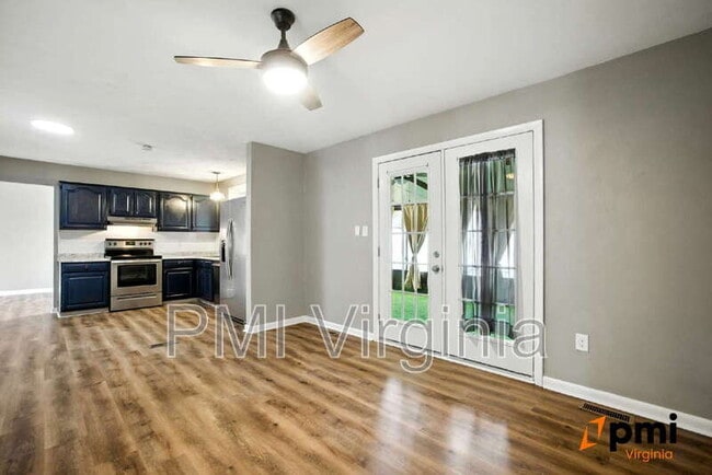 Building Photo - 3100 Kenelm Dr