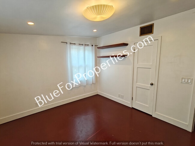 Building Photo - 3137 E Pima St