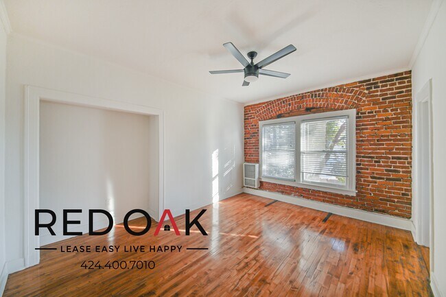 Building Photo - 523 Westmoreland Ave