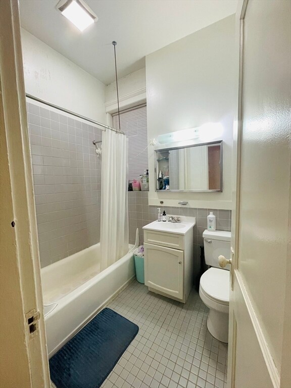 *Pictures are representative samples of the advertised unit. In some cases, the actual units you tou - 621 Huntington Ave