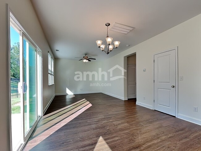 Building Photo - 14114 Millers Creek Ln