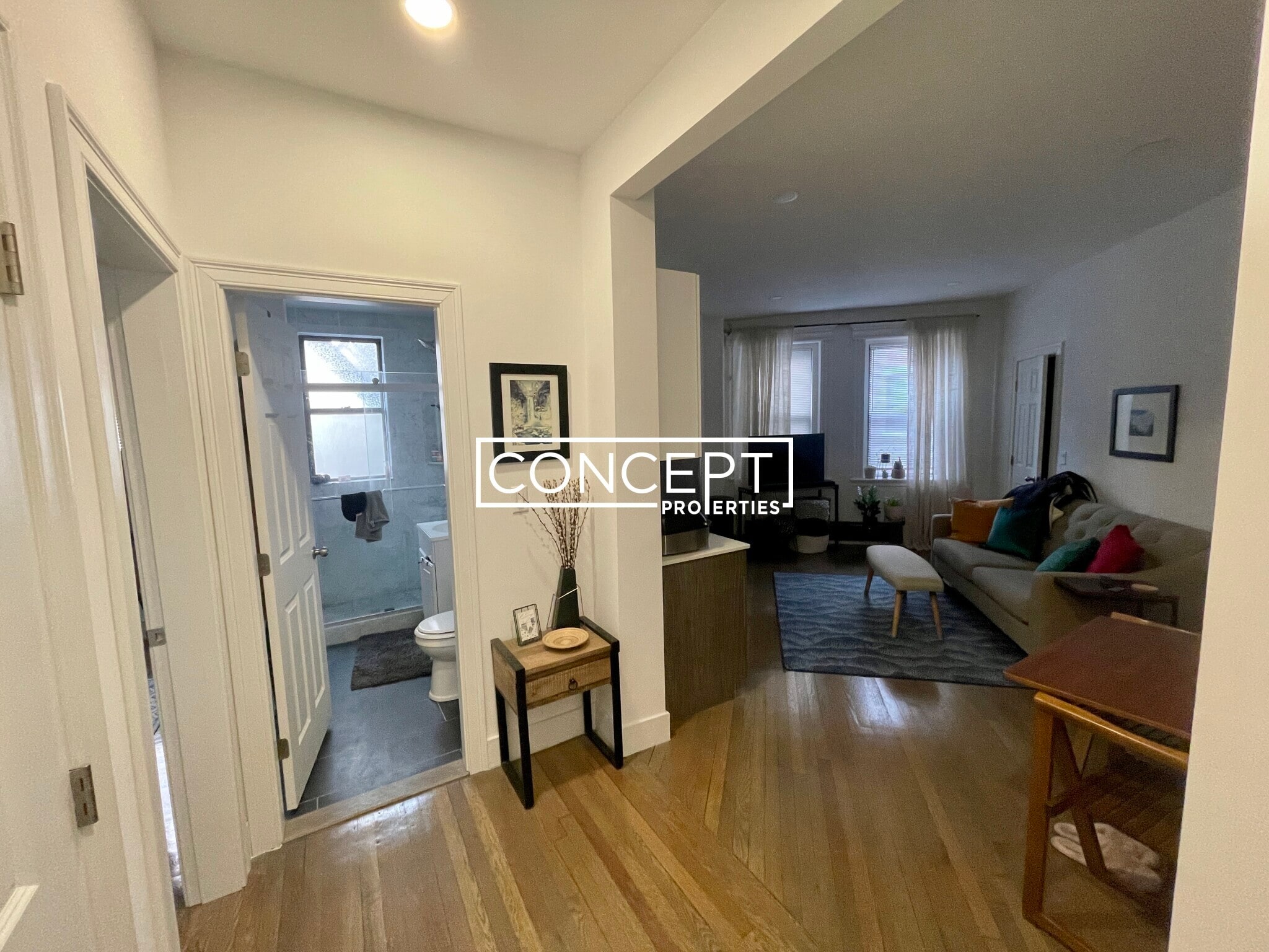 Building Photo - 11 Queensberry St