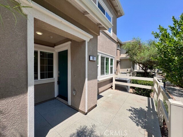 Building Photo - 28385 Oriole Way