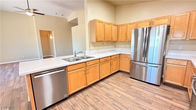 Building Photo - 3846 Waynesvill St