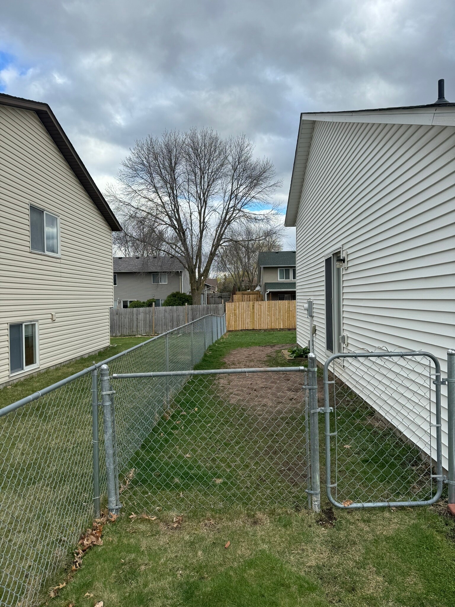 Building Photo - 6511 Upper 22nd St N