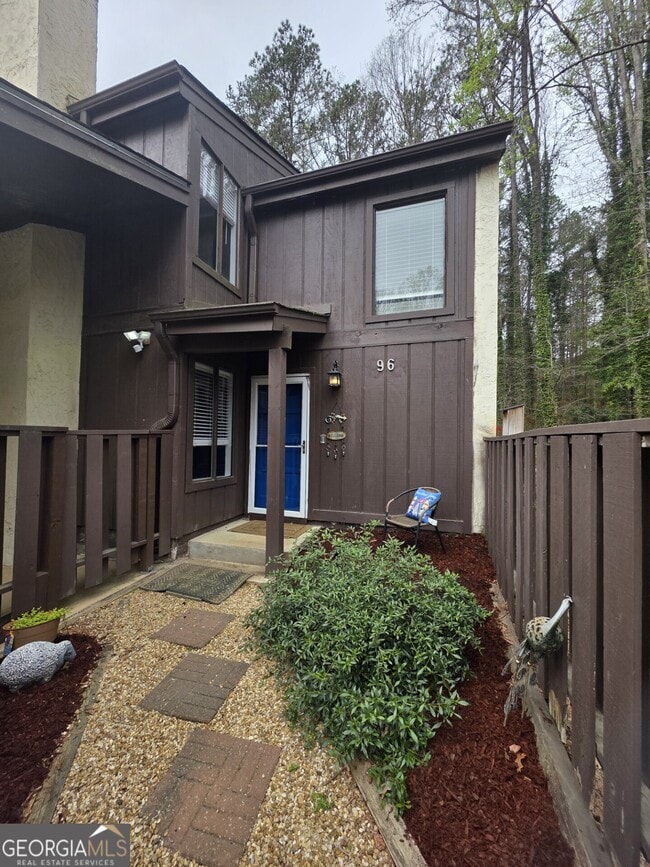 Building Photo - 96 Cobblestone Creek