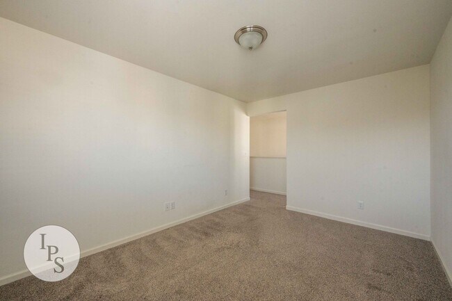 Building Photo - Newly Built Clovis 2-Story Home, 3BR + Den...