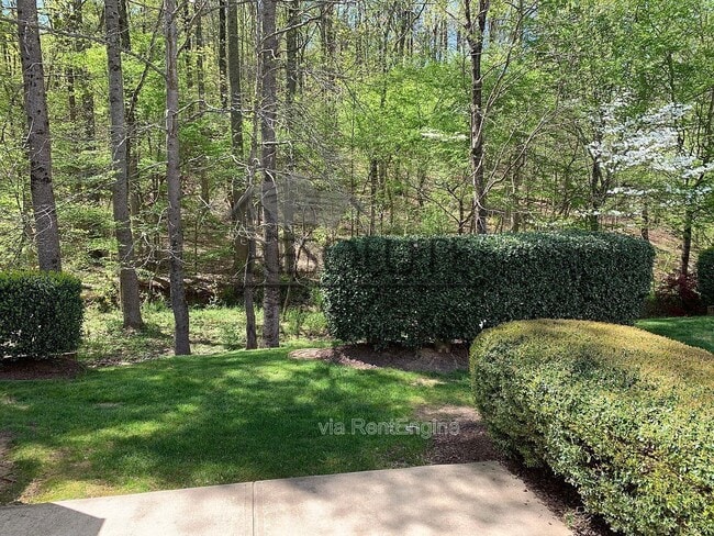 Building Photo - 209 Harris Rd