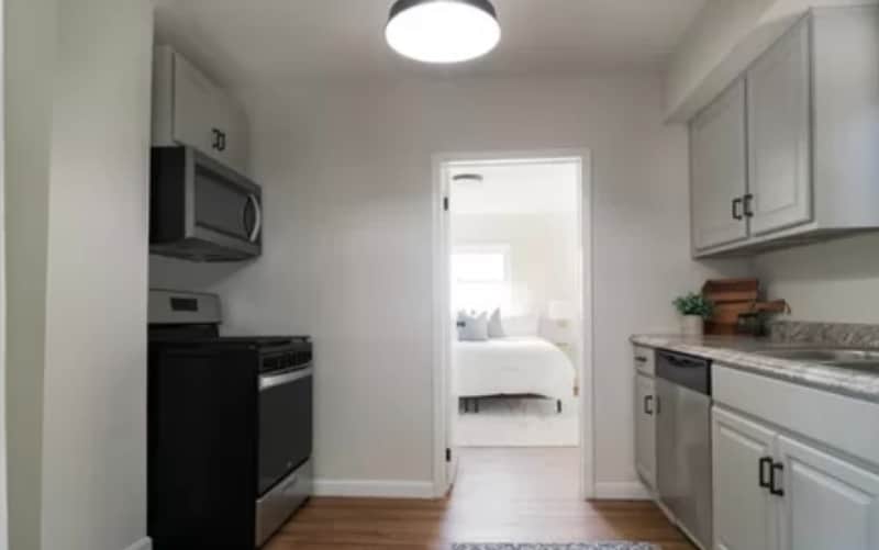 Building Photo - 120 Wallace Ave