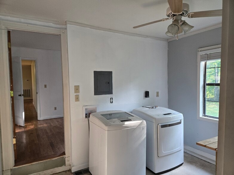 Laundry - 143 County Road 244