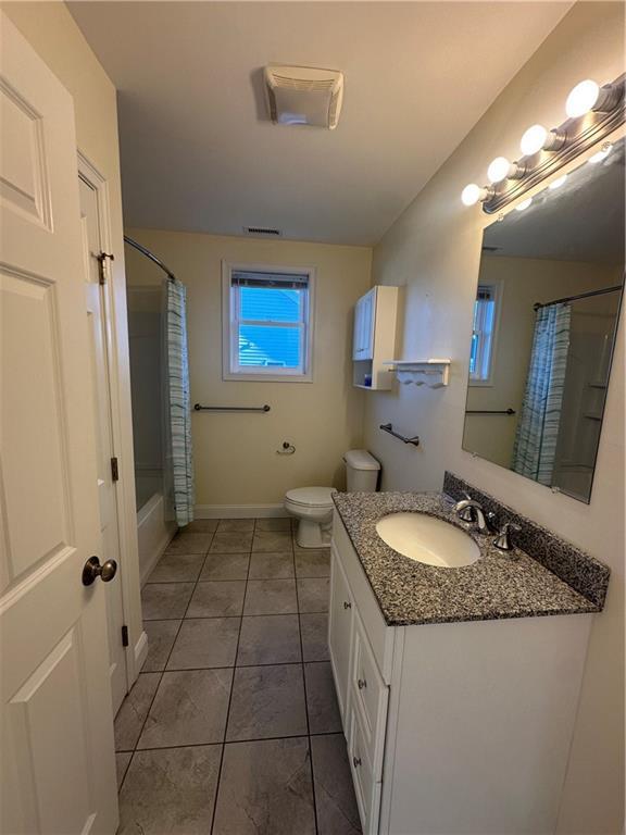 Building Photo - 32 Seafare Ln