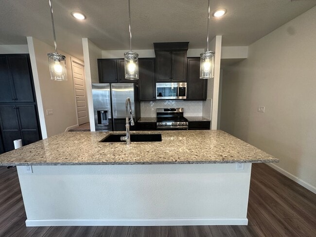 Building Photo - 10641 Olivine Grv
