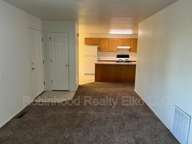Building Photo - 315 Spring Creek Pkwy