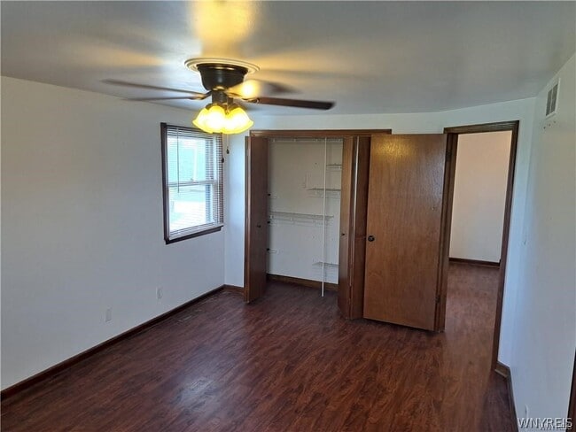 Building Photo - 150 Gregory Pl