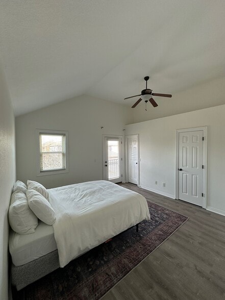 Building Photo - 571 N Rupple Rd