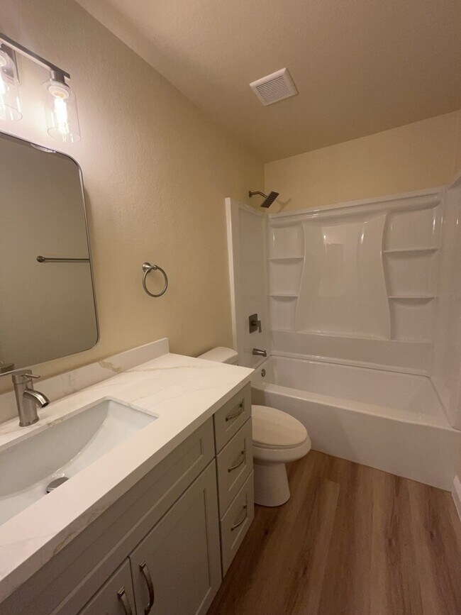 Building Photo - 2753 Kline Cir