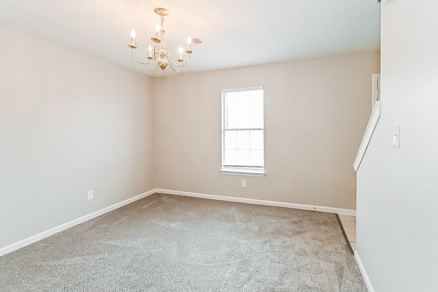 Building Photo - 7708 Baysweet Dr