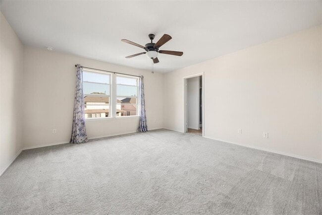 Building Photo - 280 La Dera Dr