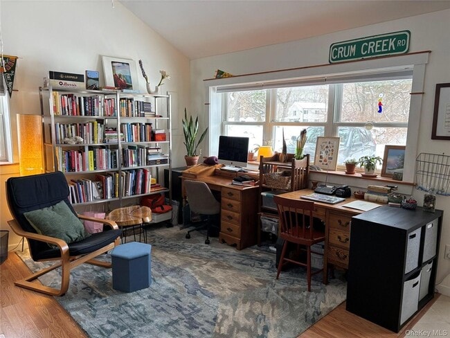 Building Photo - 273 S Rd