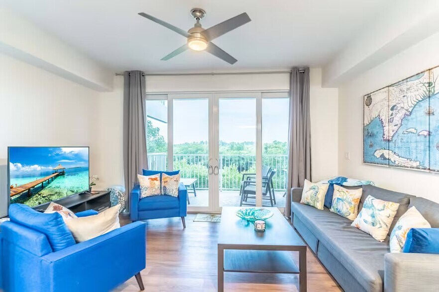 Building Photo - 3260 Mangrove Point Dr